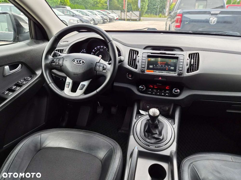 Kia Sportage 2.0 CVVT 2WD Vision - 8