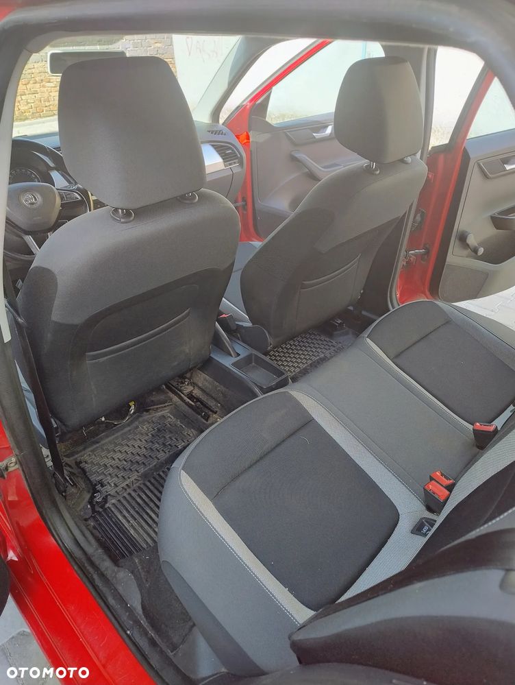 Skoda Fabia 1.2 TSI Active - 10