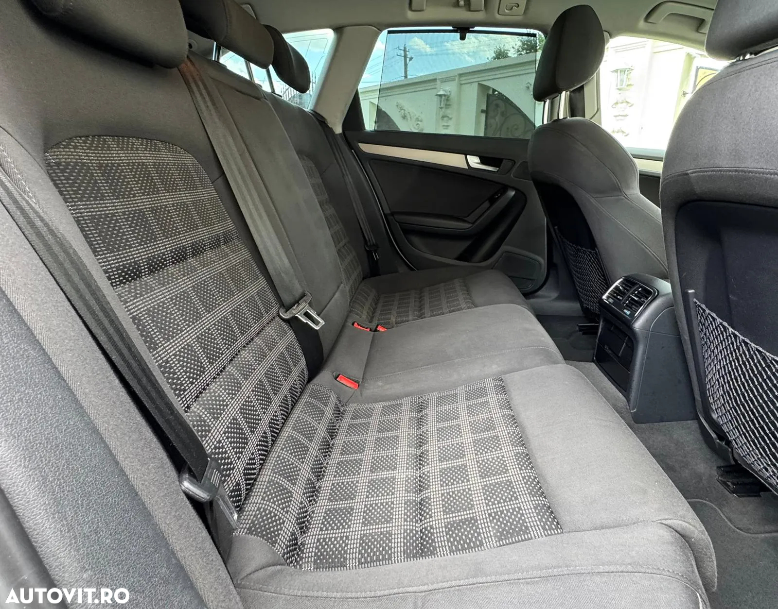 Audi A4 - 8
