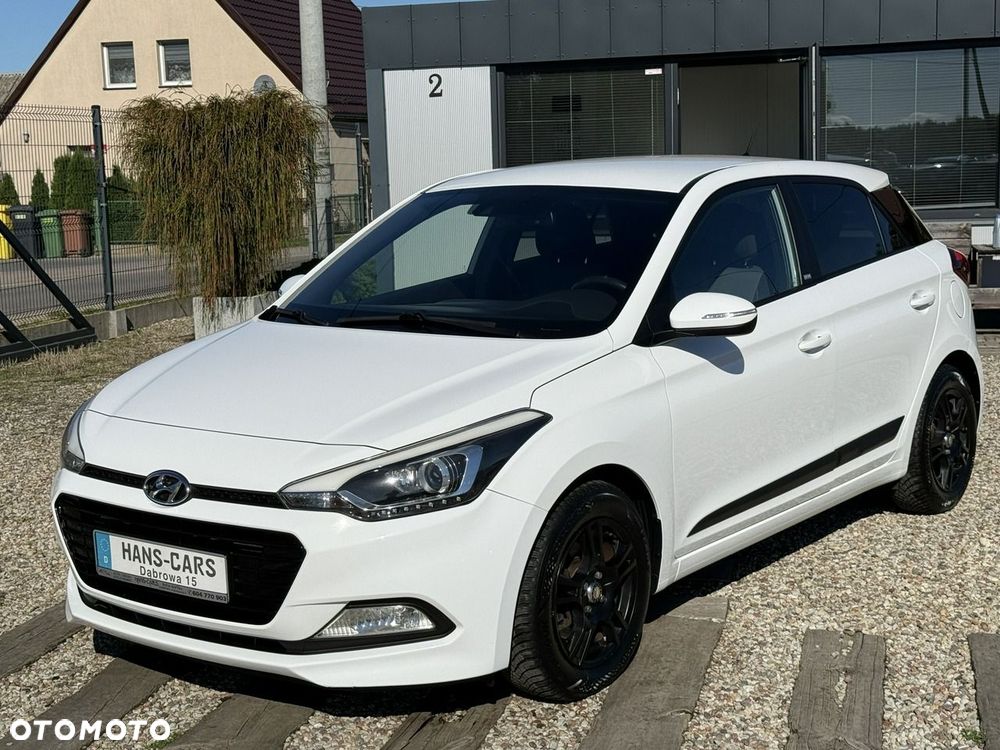Hyundai i20 - 11