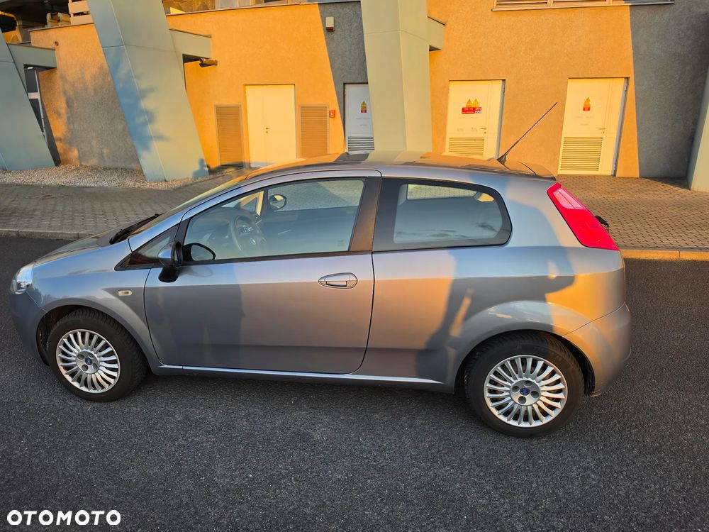 Fiat Punto 1.2 8V Active - 5
