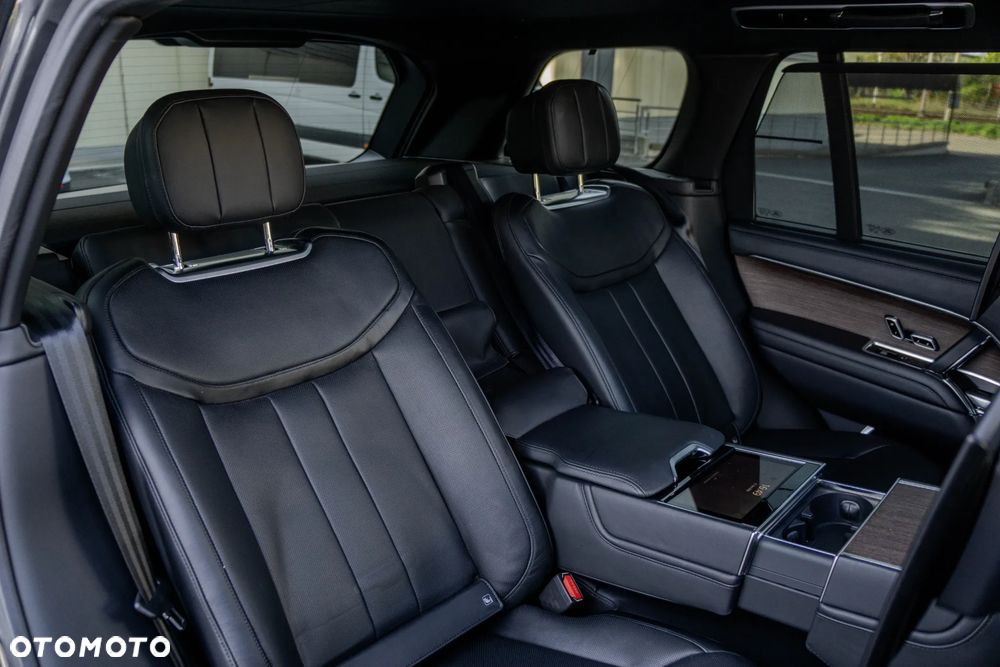 Land Rover Range Rover 4.4 V8 P535 Autobiography - 27