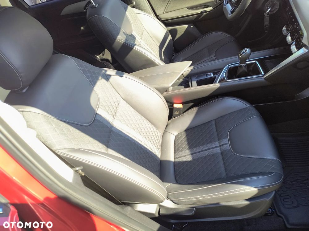 BAIC 3 1.5T Luxury - 14