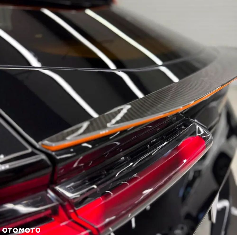 Lamborghini Urus - 9