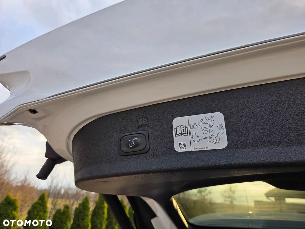 Ford Kuga 2.0 TDCi AWD ST-Line Black - 11