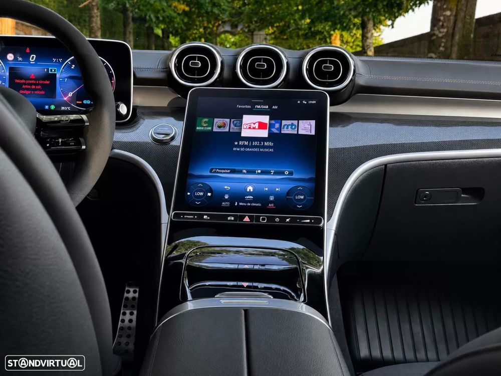 Mercedes-Benz C 300 d AMG Line - 15