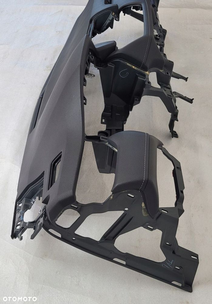 DESKA ROZDZIELCZA KONSOLA TOYOTA RAV4 V 2019- - 8