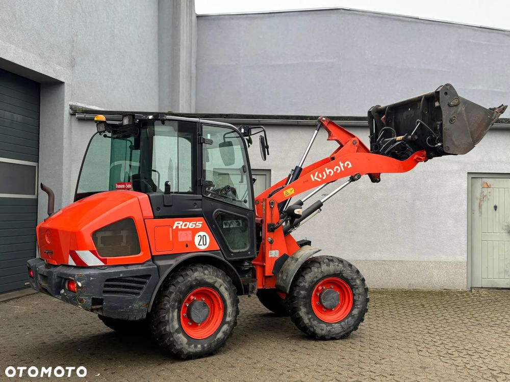 Kubota R065 - 5