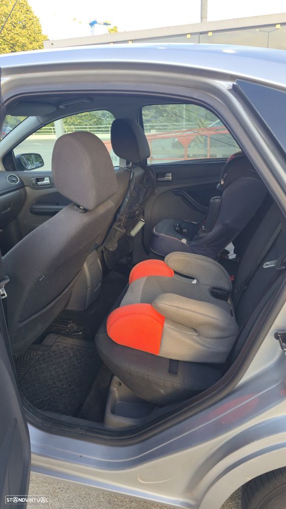 Ford Focus 1.6 TDCi Trend - 6