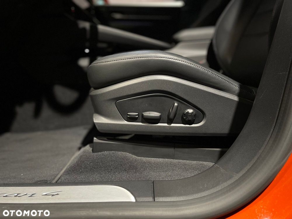 Porsche Macan - 21