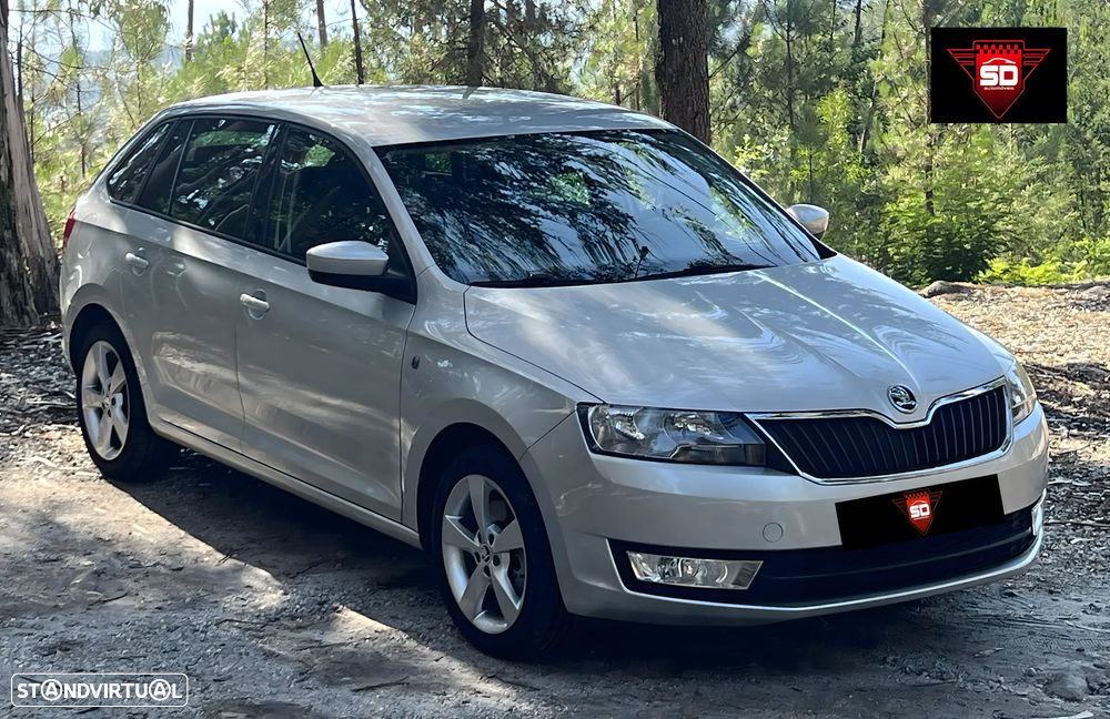 Skoda Rapid Spaceback 1.6 TDi Elegance - 2
