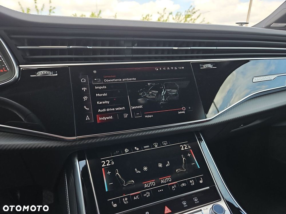 Audi Q7 - 25