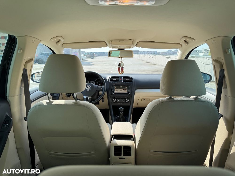 Volkswagen Golf 2.0 TDI DPF BlueMotion Technology Comfortline - 13