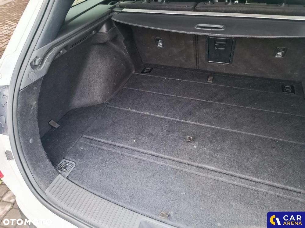Hyundai i30 - 25