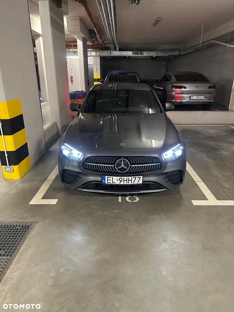Mercedes-Benz Klasa E 220 d 4-Matic AMG/Avantgarde - 15