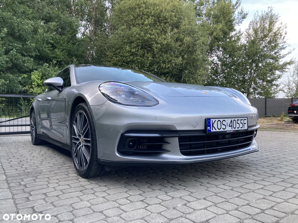 Porsche Panamera 4S - 7