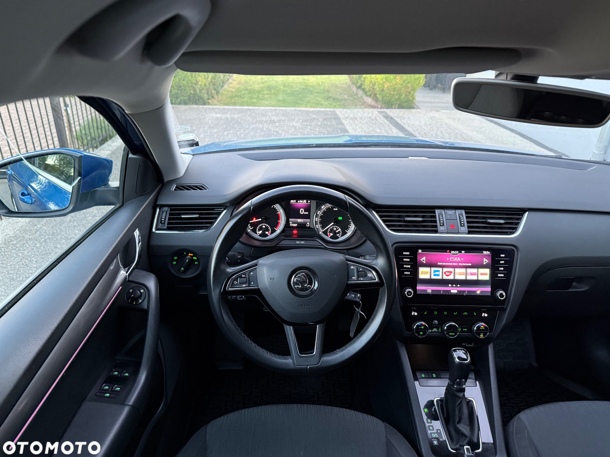 Skoda Octavia 2.0 TSI Ambition DSG - 9