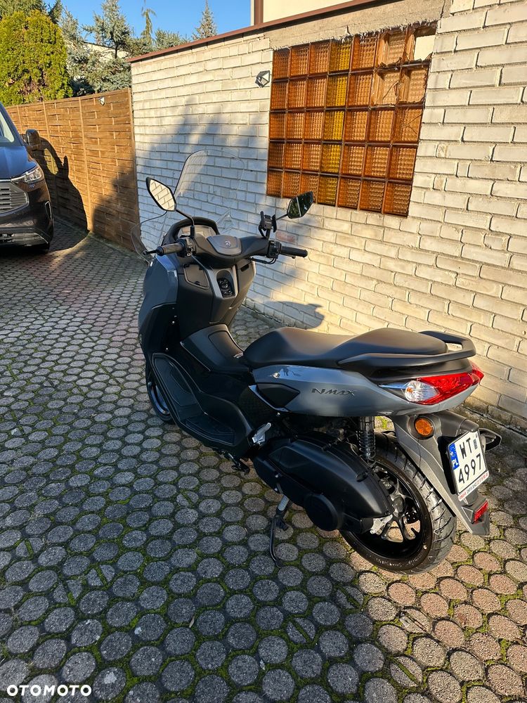Yamaha NMAX - 3