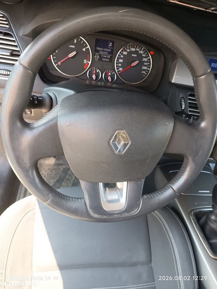 Renault Laguna - 5