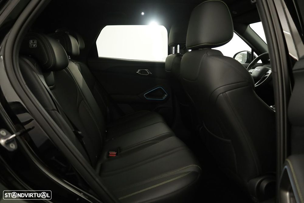 BYD Atto 2 1.5 DM-i Boost - 24