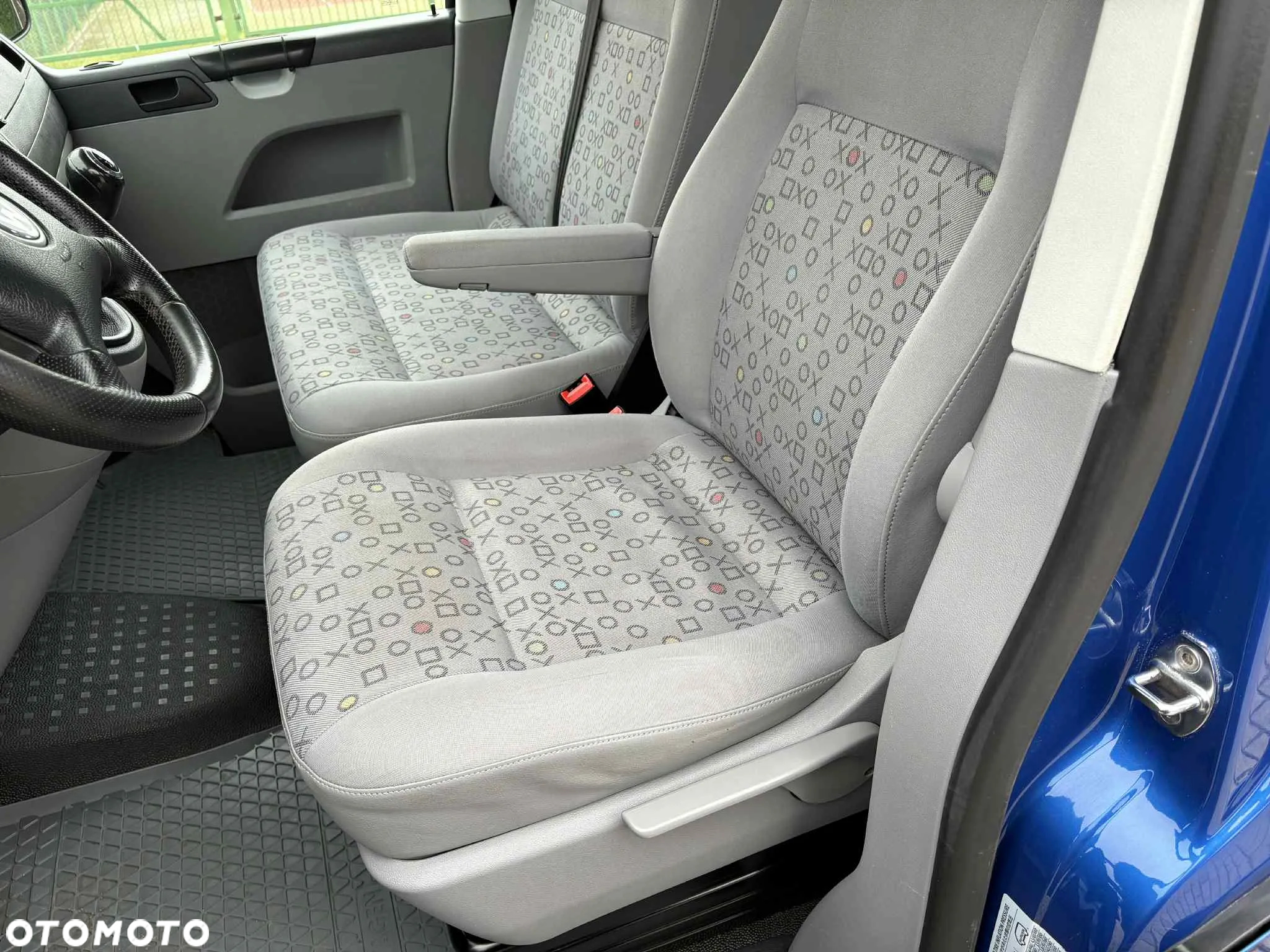 Volkswagen TRANSPORTER T5 DOKA BRYGADÓWKA KLIMA 6 MIEJSC - 11
