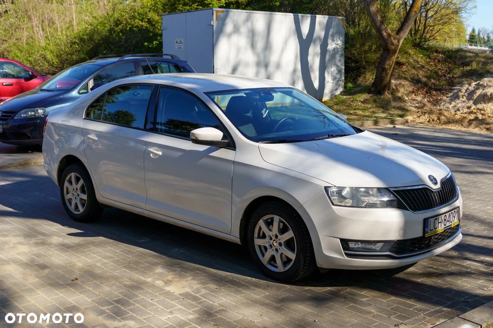 Skoda RAPID 1.6 TDI DPF Ambition - 4
