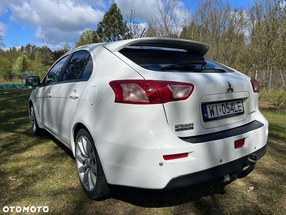 Mitsubishi Lancer - 7