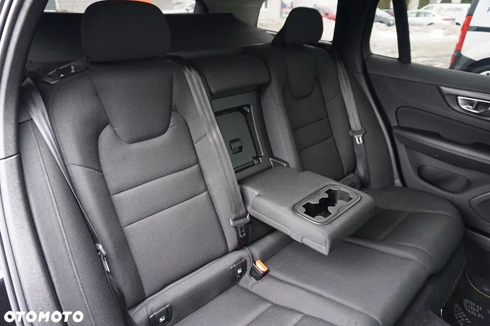 Volvo V60 - 37