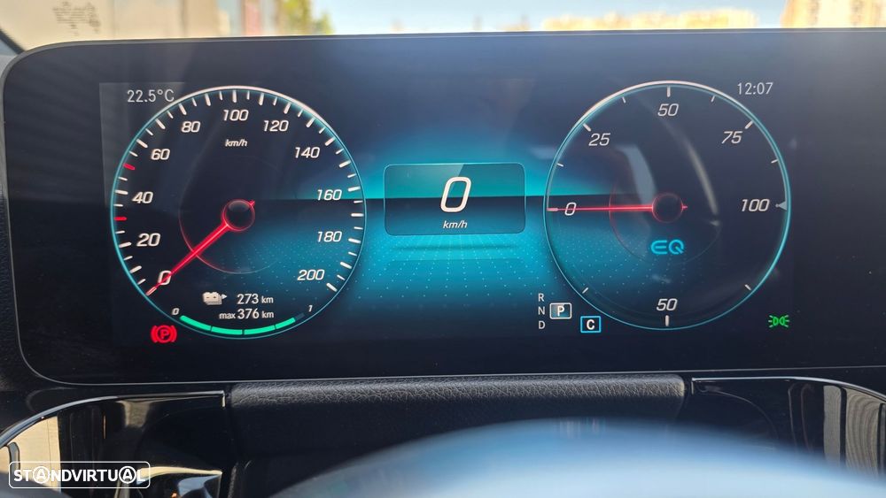 Mercedes-Benz EQA 350 4Matic AMG Line - 13