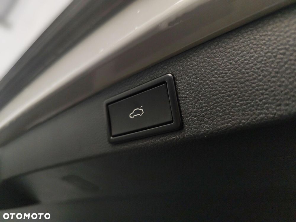 Skoda Karoq 2.0 TDI SCR 4x4 Sportline DSG - 36