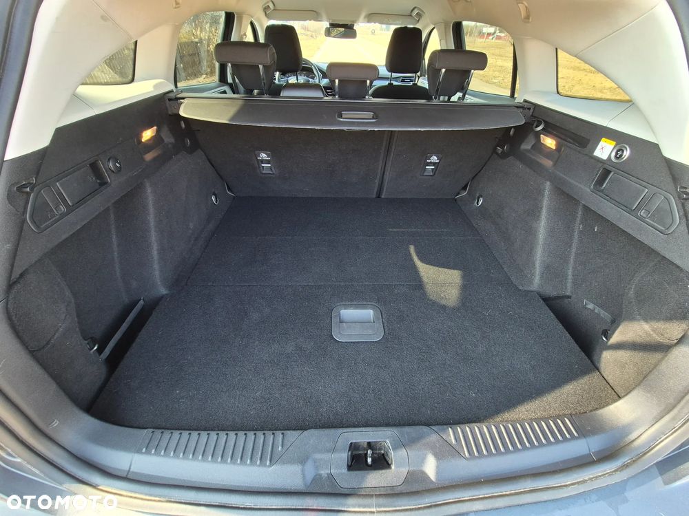 Ford Focus SW 1.0 EcoBoost Hybrid ACTIVE - 20