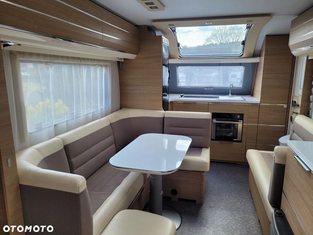 Adria Adora 613HT, mover, przedsionek - 16