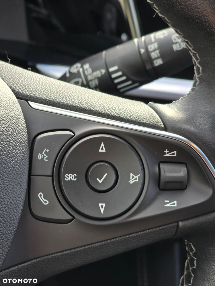 Opel Grandland 1.2 DI Business Elegance - 10