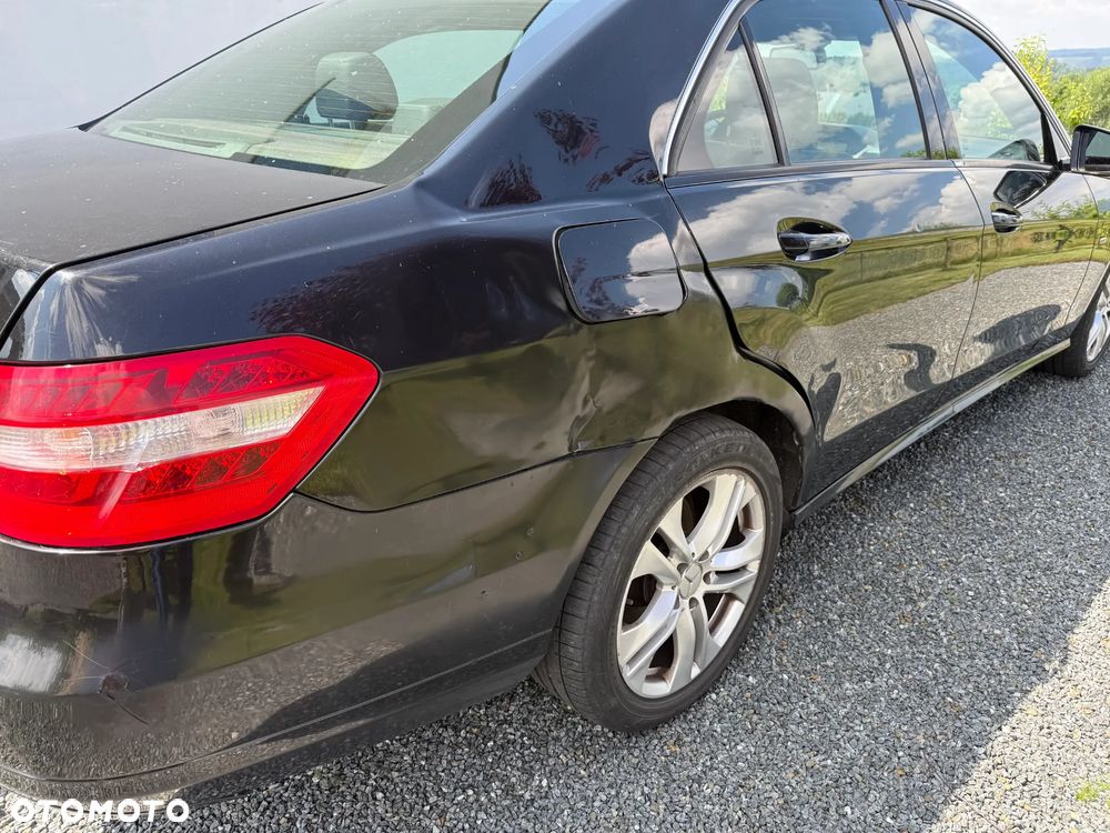 Mercedes-Benz Klasa E 220 CDI BlueEff - 5