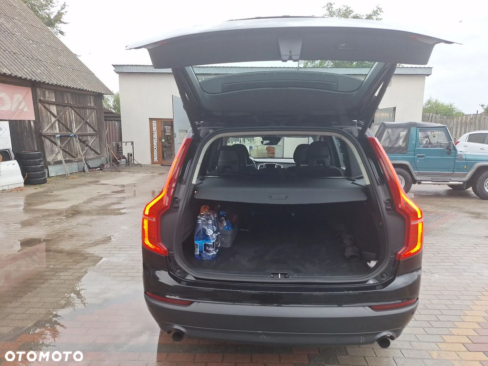 Volvo XC 90 - 2