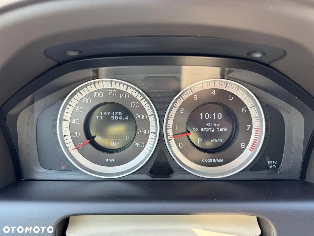 Volvo XC 60 T6 AWD Momentum - 14