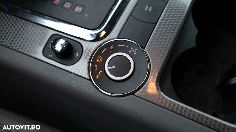 Volkswagen Touareg - 26