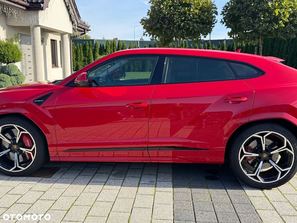 Lamborghini Urus - 16