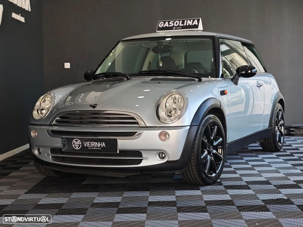 MINI 3 Portas - 11