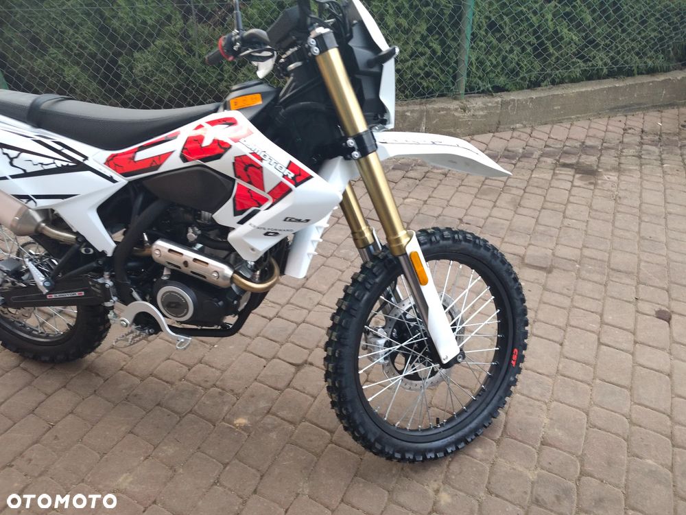 QJMOTOR COV 125X - 3