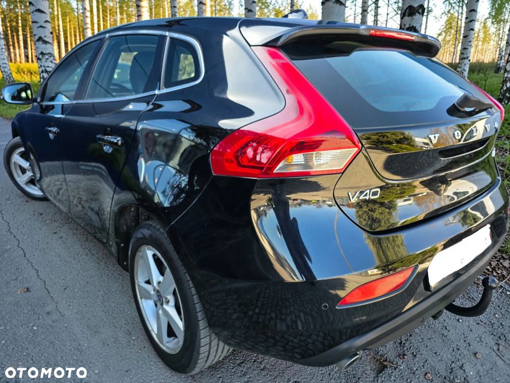 Volvo V40 D4 Summum - 5