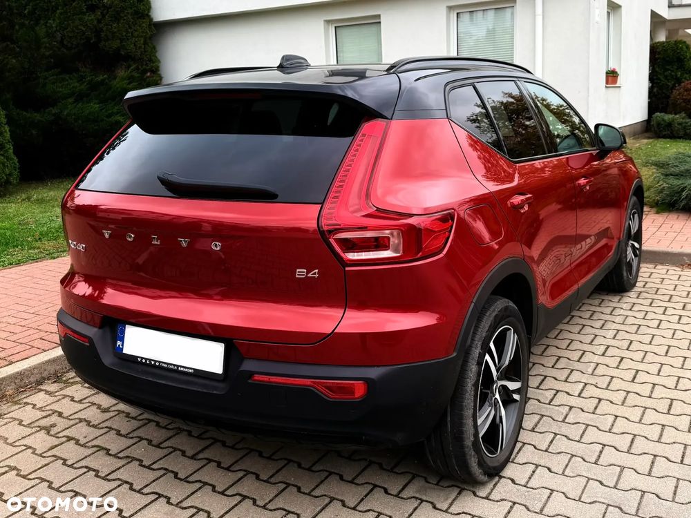 Volvo XC 40 - 18