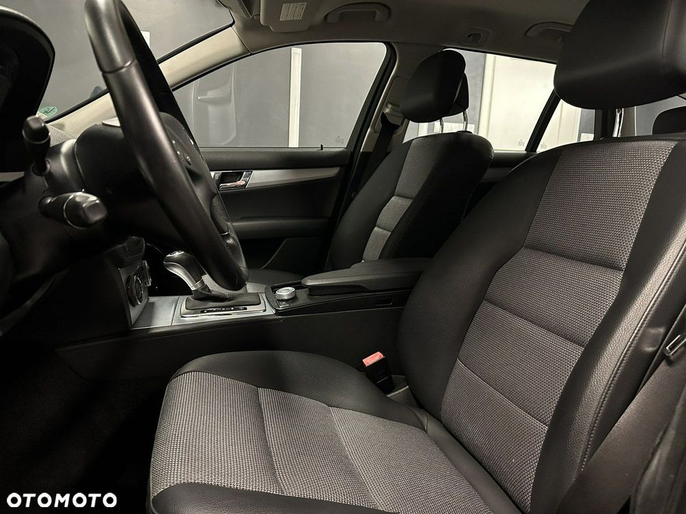 Mercedes-Benz Klasa C 200 7G-TRONIC Avantgarde Edition - 7