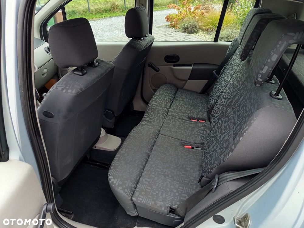 Renault Modus 1.2 16V Expression - 11