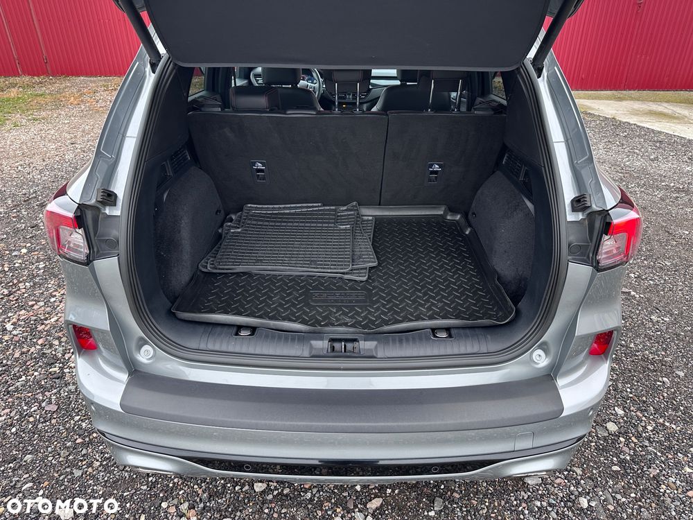 Ford Kuga - 28