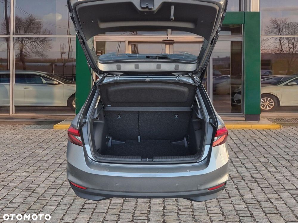 Skoda Fabia - 20