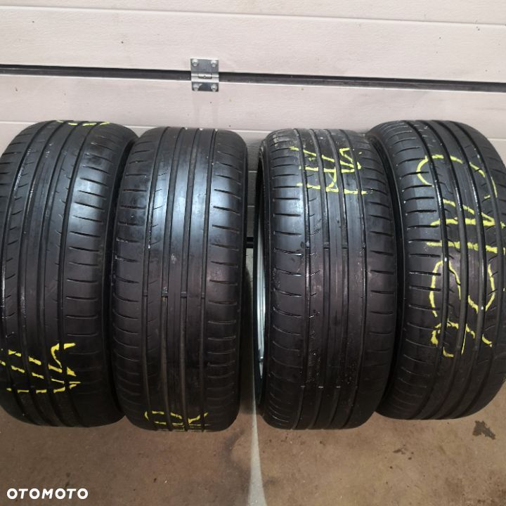 BMW kola alu z oponami  5x120 205/55/16  et 44 - 16