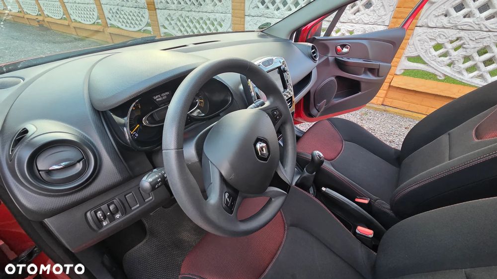 Renault Clio 1.2 16V Limited EU6 - 26