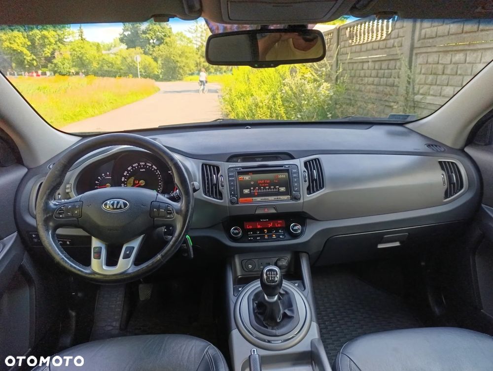 Kia Sportage 1.7 CRDI XL 2WD - 8