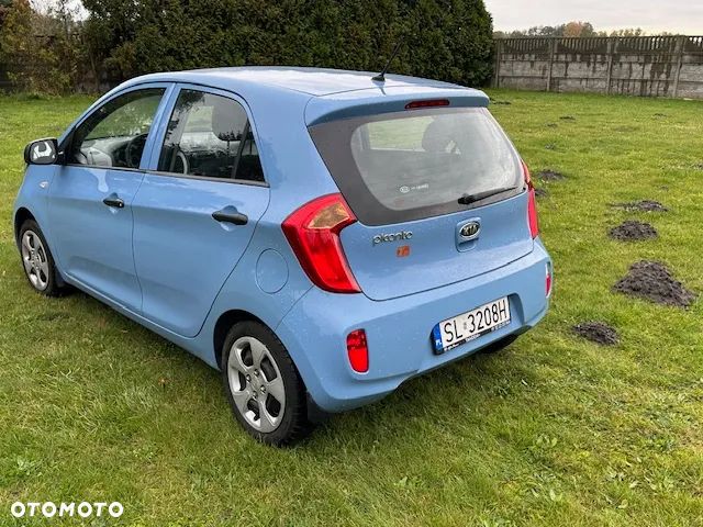 Kia Picanto 1.0 L - 4